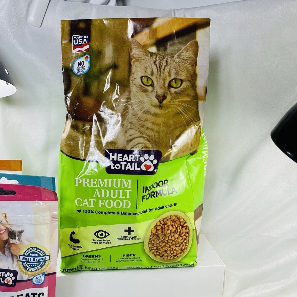 Heart To Tail Premium Adult Cat Starter Food Kit - Dry And Wet Food W 3 Treats - Picture 7 of 11